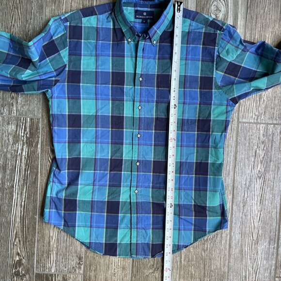 2/$18 SALE! Nordstrom‎ Button Up Shirt Mens Medium Blue Plaid Preppy Old Money - Picture 6 of 8